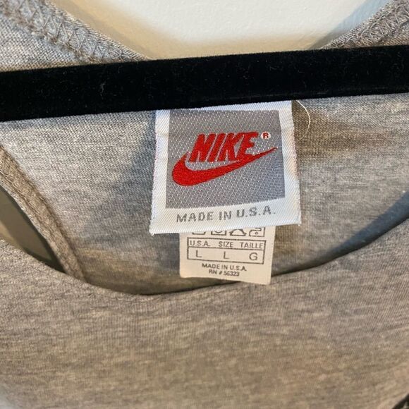 Nike gray tank top - Picture 5 of 5